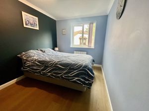 Photo 6- click for photo gallery